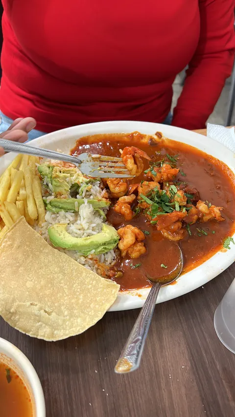 Mariscos El Perla Negra image 7
