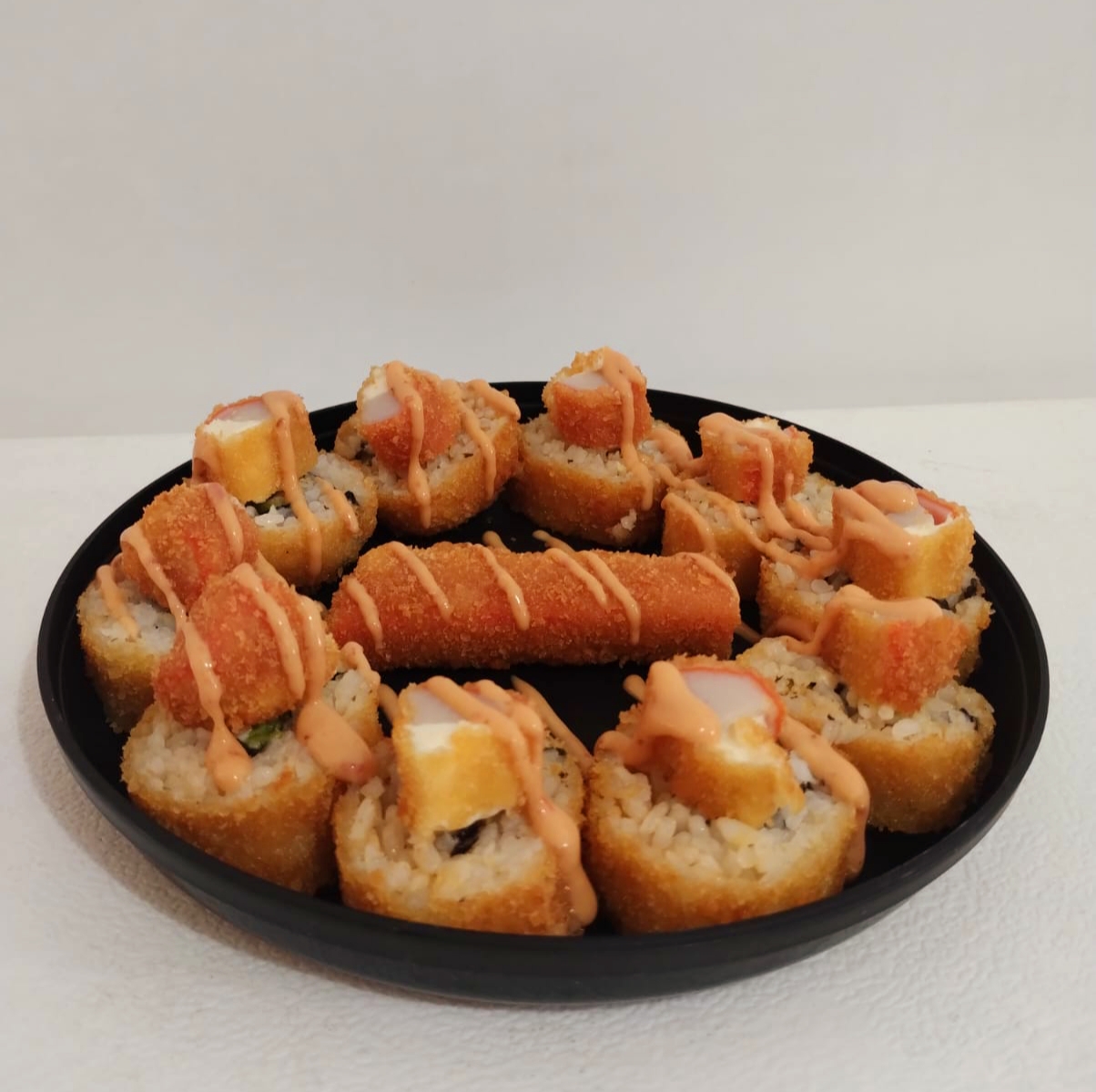 Mr Shark Roll image 9