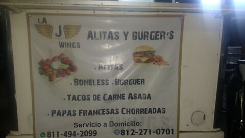 La J wings image 2