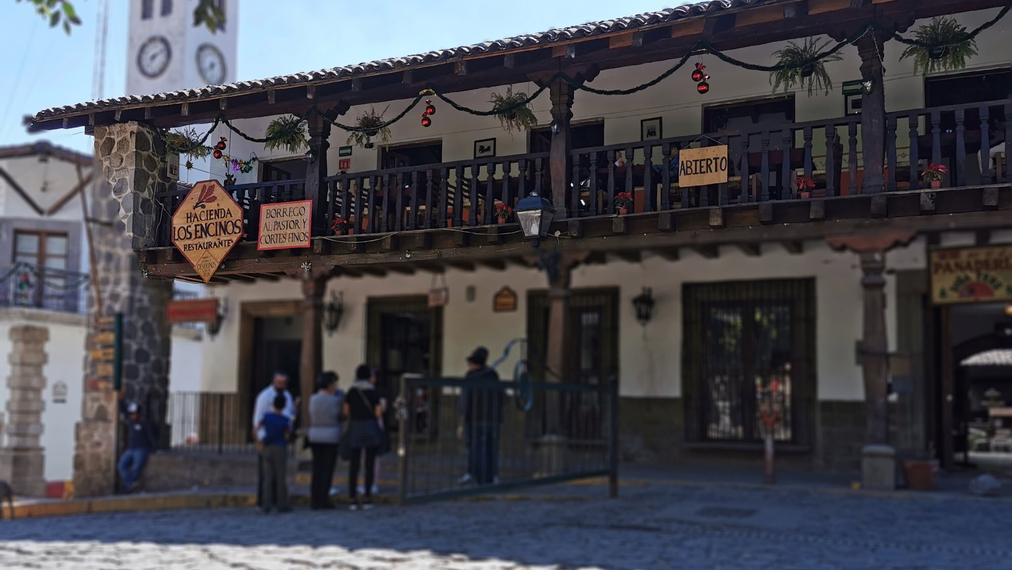 Hacienda Los Encinos image 3