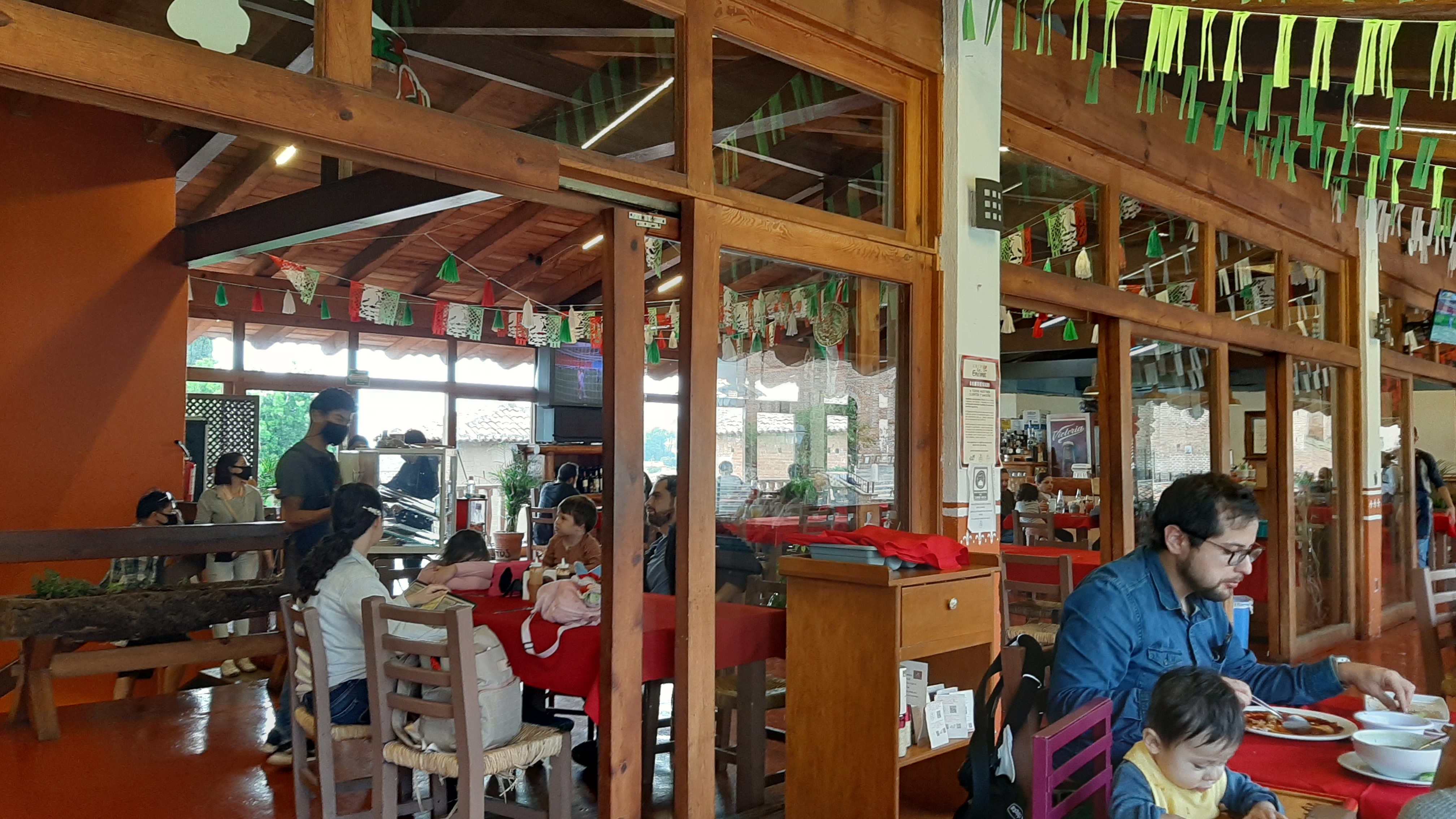 Hacienda Los Encinos image 9