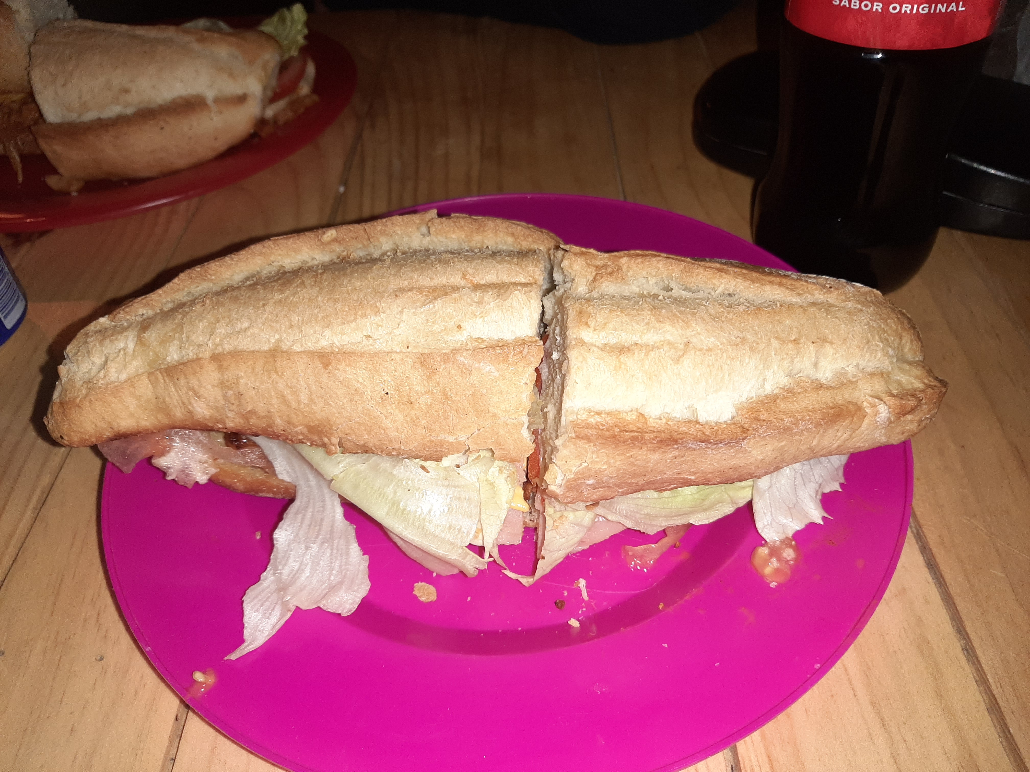 EL BUEN HOMBRE image 2