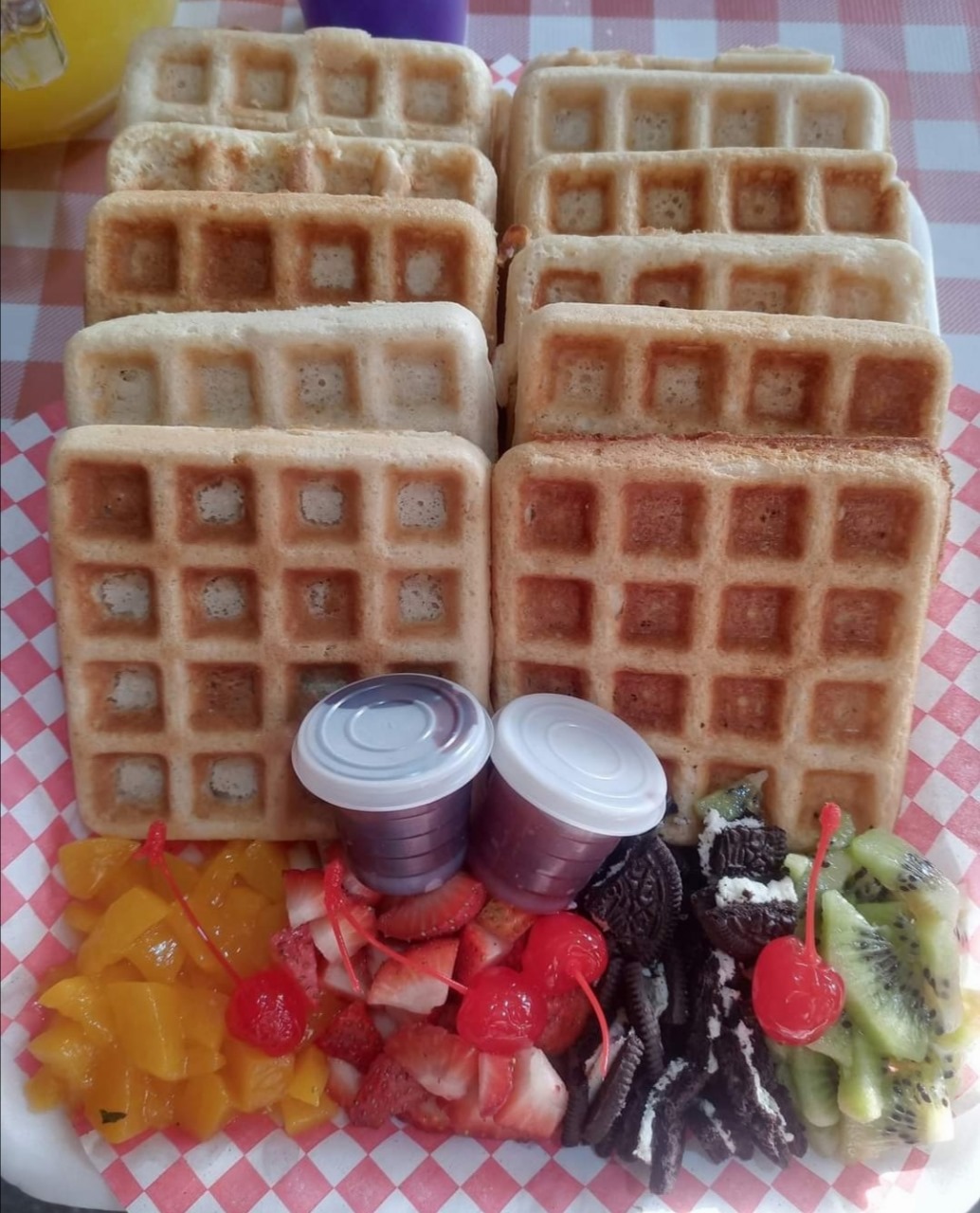 Chapito's Waffles & Donuts image 8