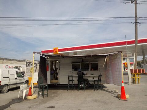Tacos la Perlita image 2