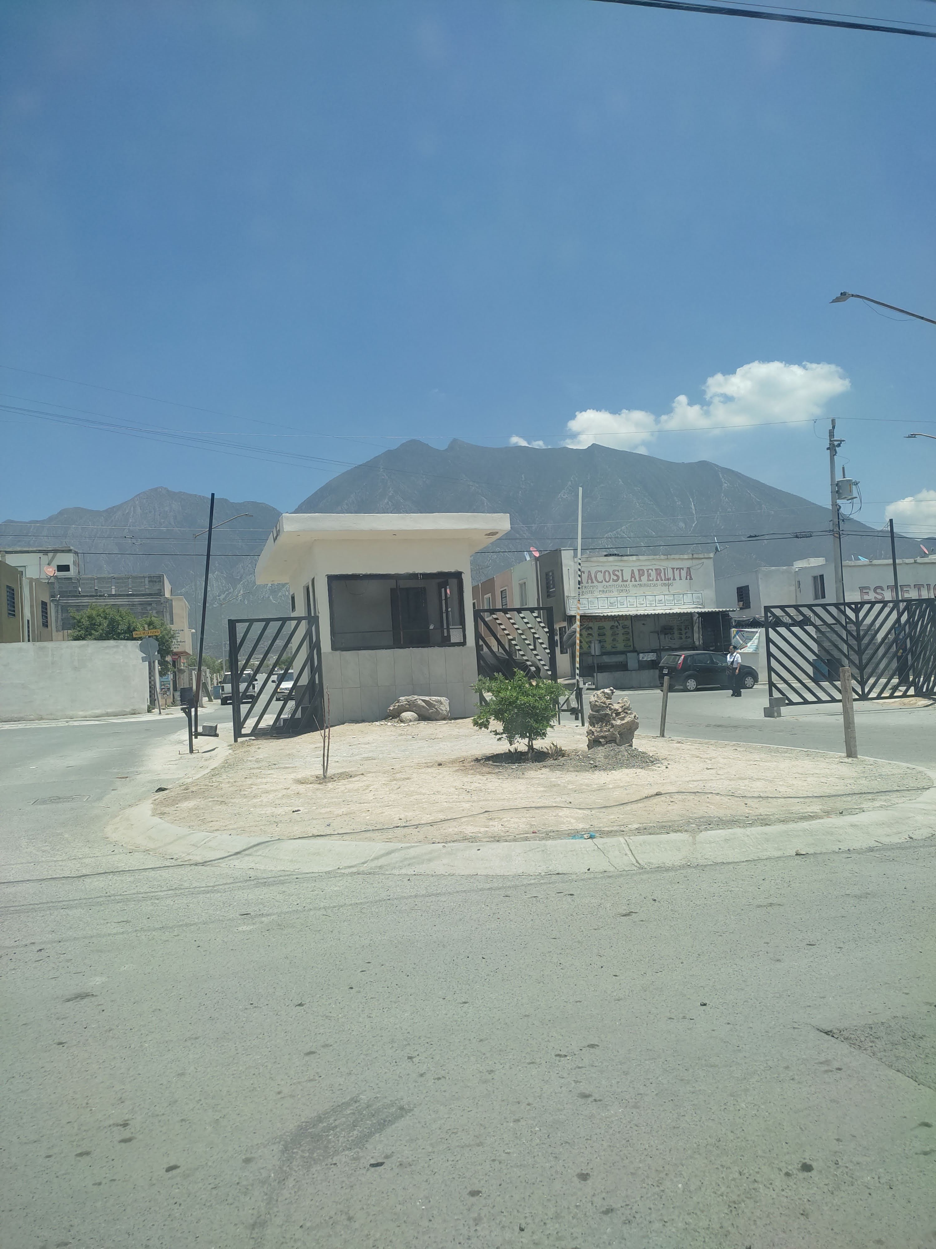 Tacos la Perlita image 8