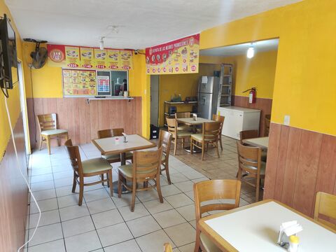 Tostadas Y Tortas Valles image 1