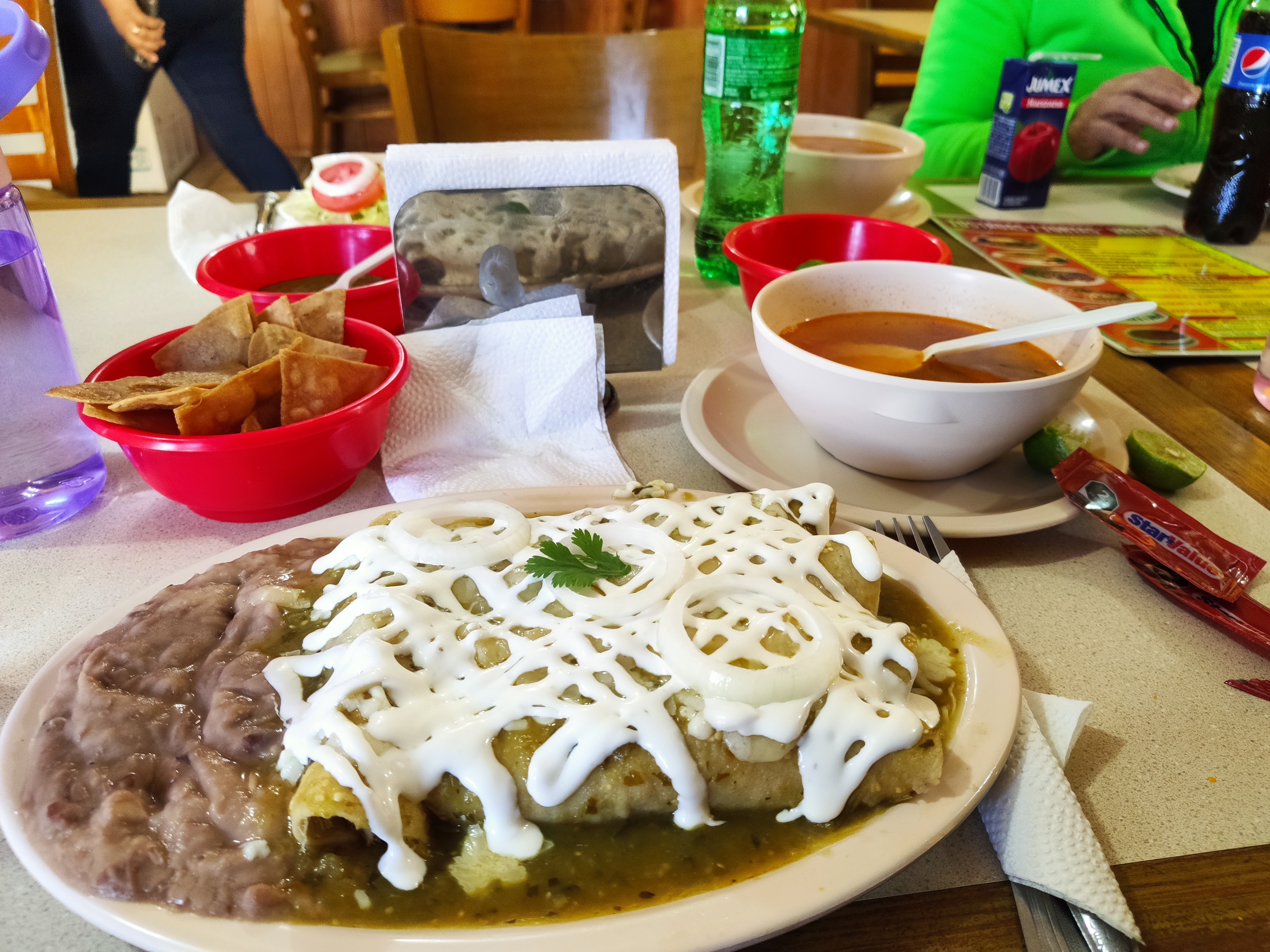 Tostadas Y Tortas Valles image 3