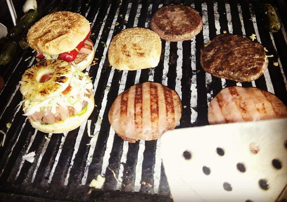 Afronas Burgers image 1