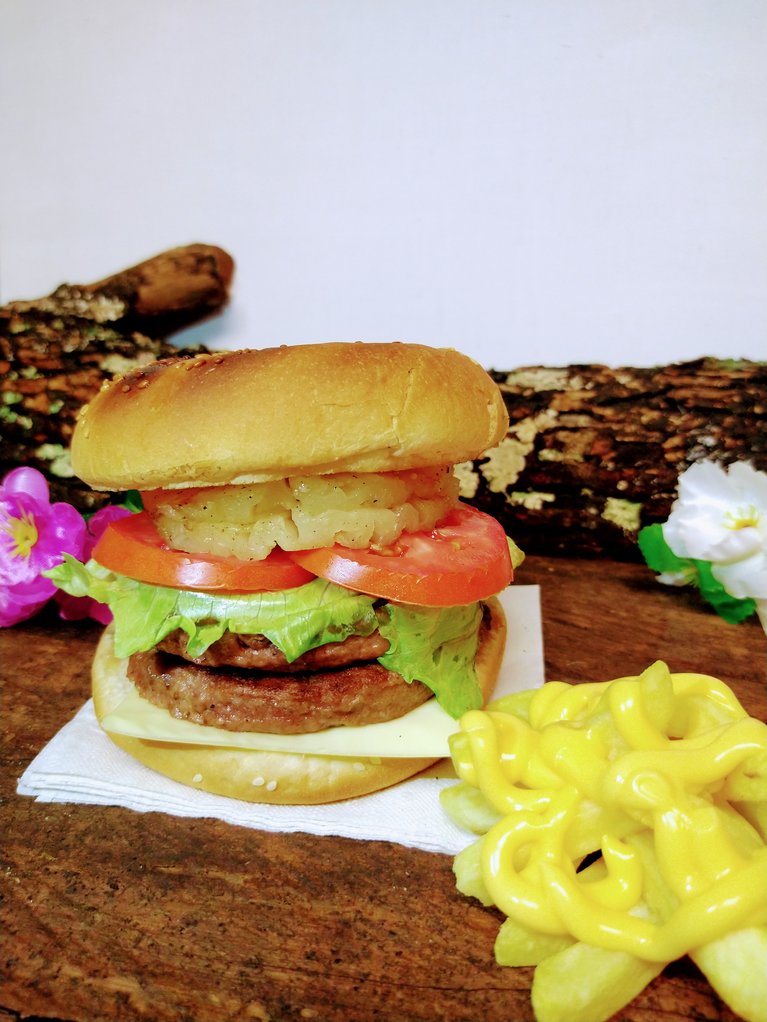 Afronas Burgers image 2