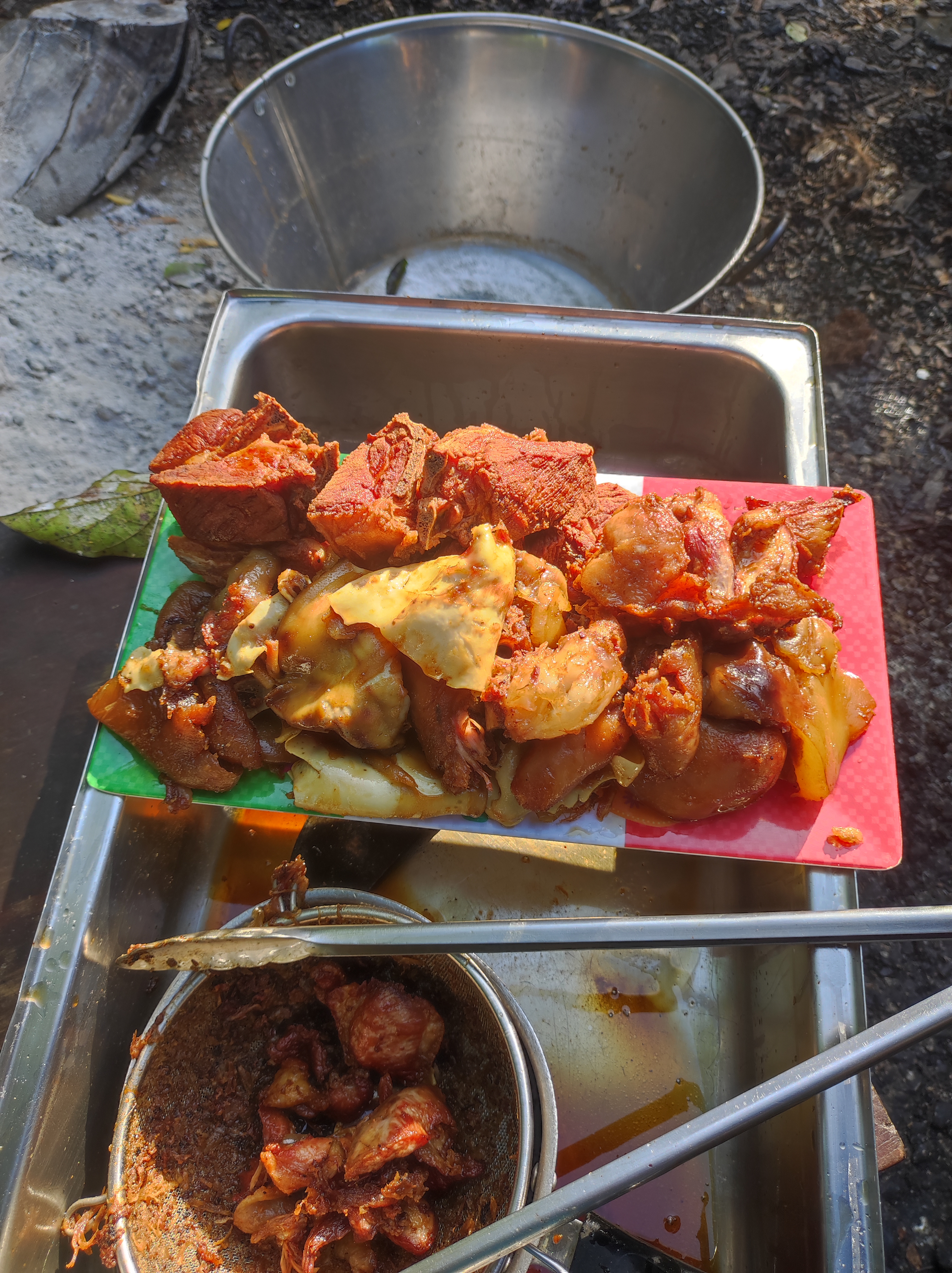 Chicharroneria "Jireh" image 1