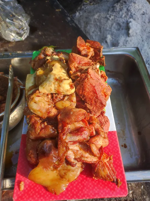 Chicharroneria "Jireh" image 2