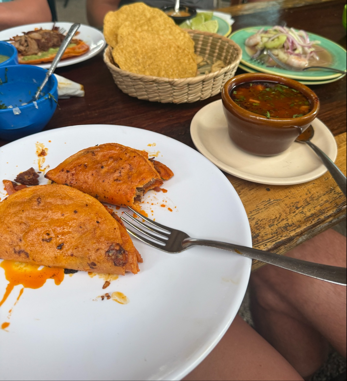 RESTAURANTE FAMILIAR LOS KORAS image 3