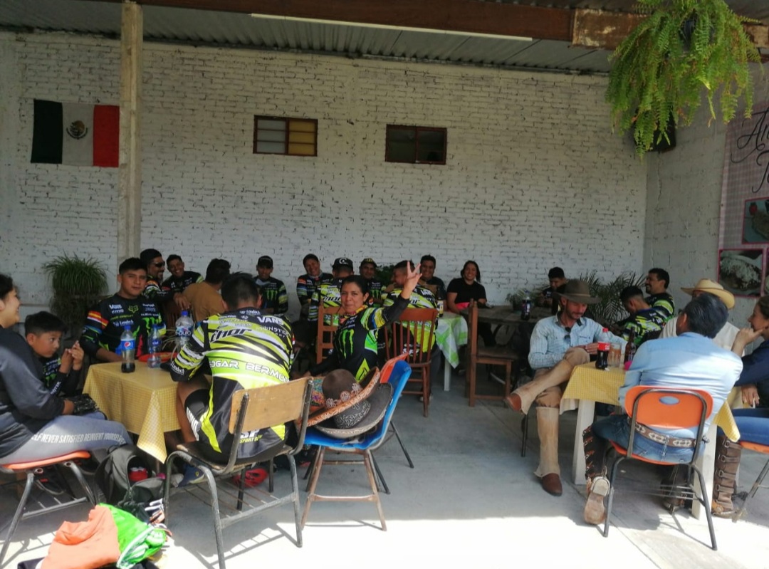 "Antojitos Tello'' image 5