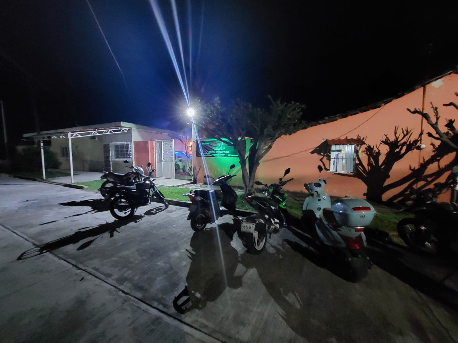 La Estación tacos image 5