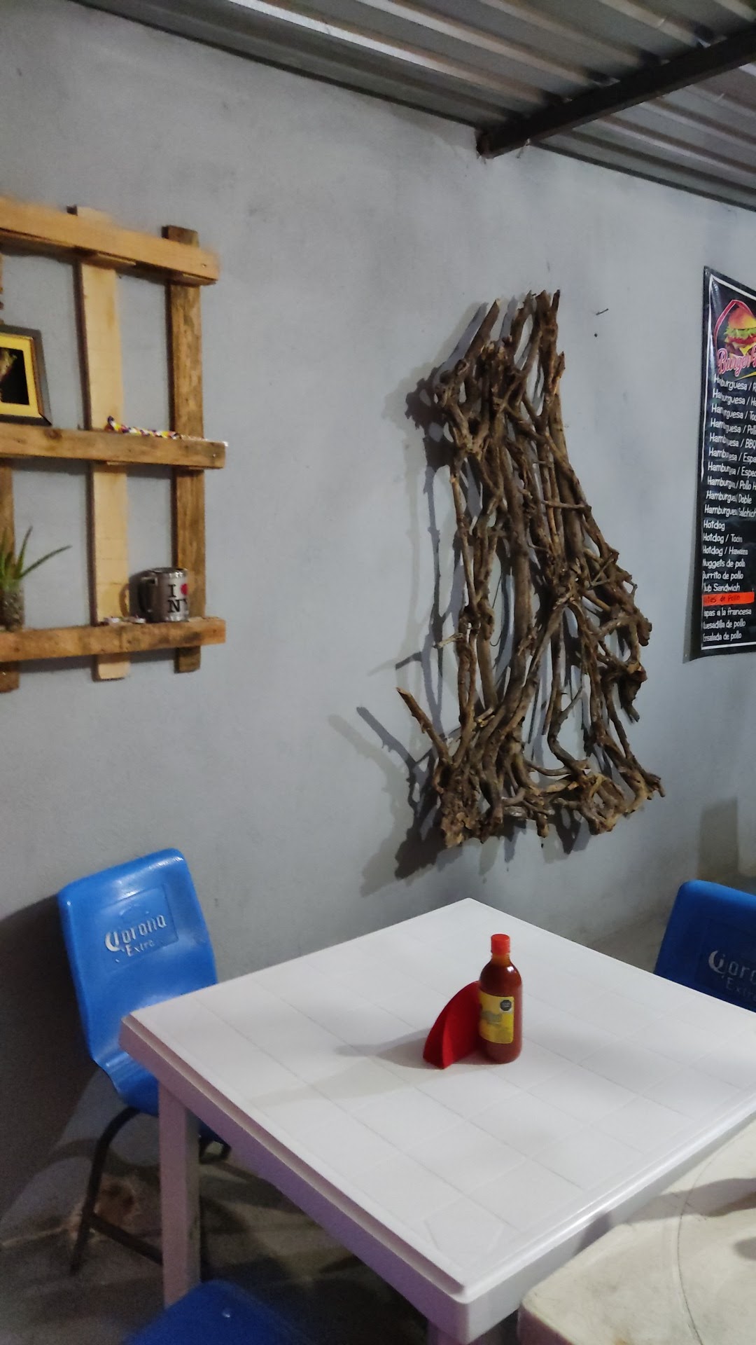 Burger House image 9