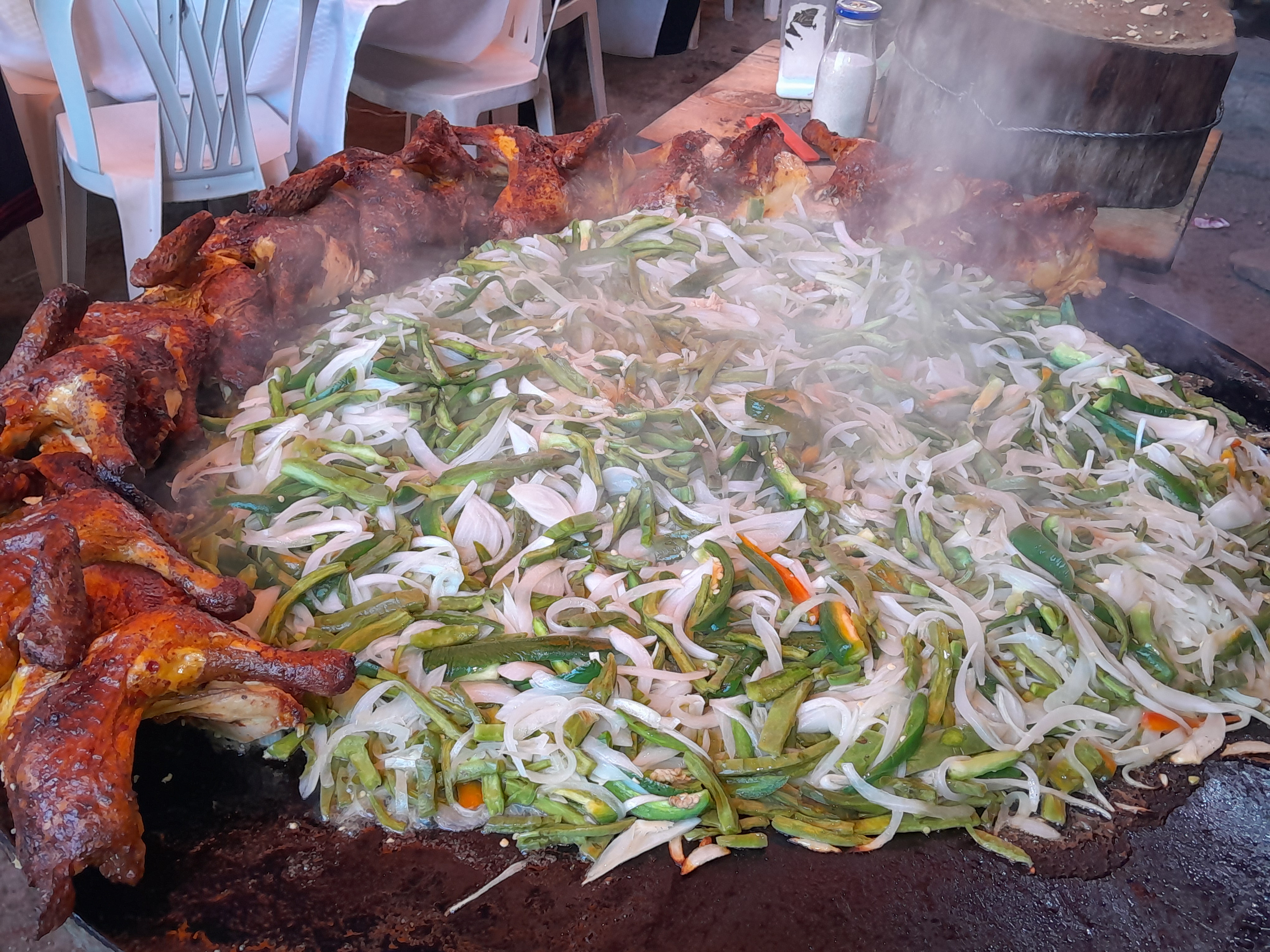 POLLOS A LA LEÑA "DON TOMY" image 4