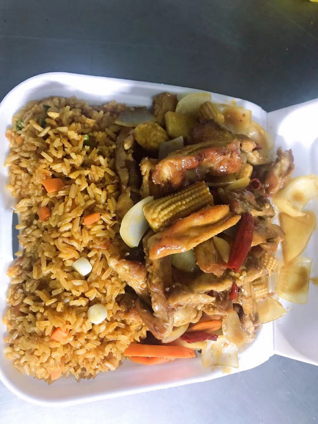 RESTAURANTE COMIDA CHINA FAMILIAR 聚兴城 image 3