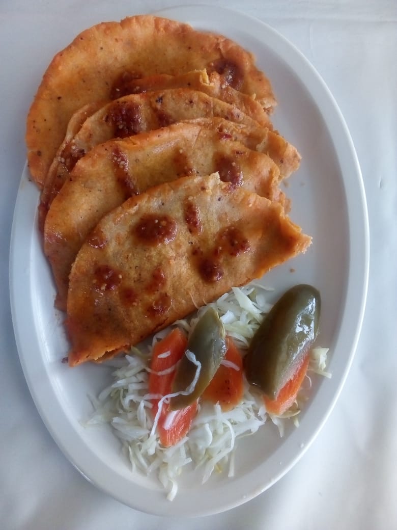 Lonches y tortas cubanas "R. LEO" image 3