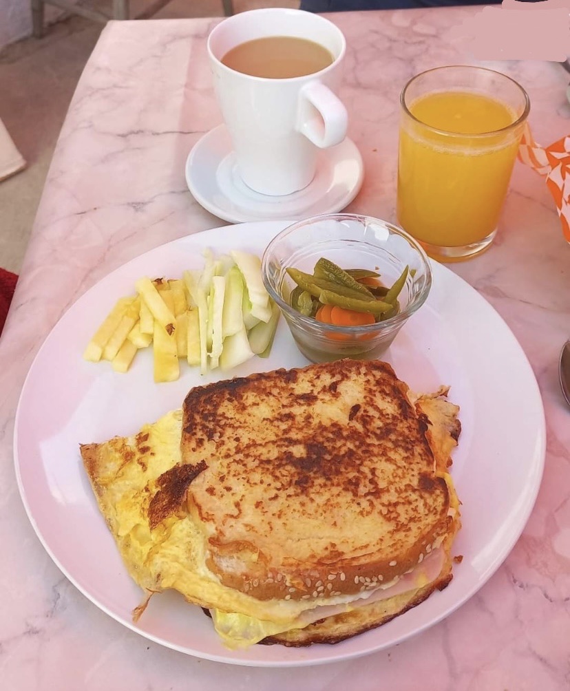 Sándwich & café image 2