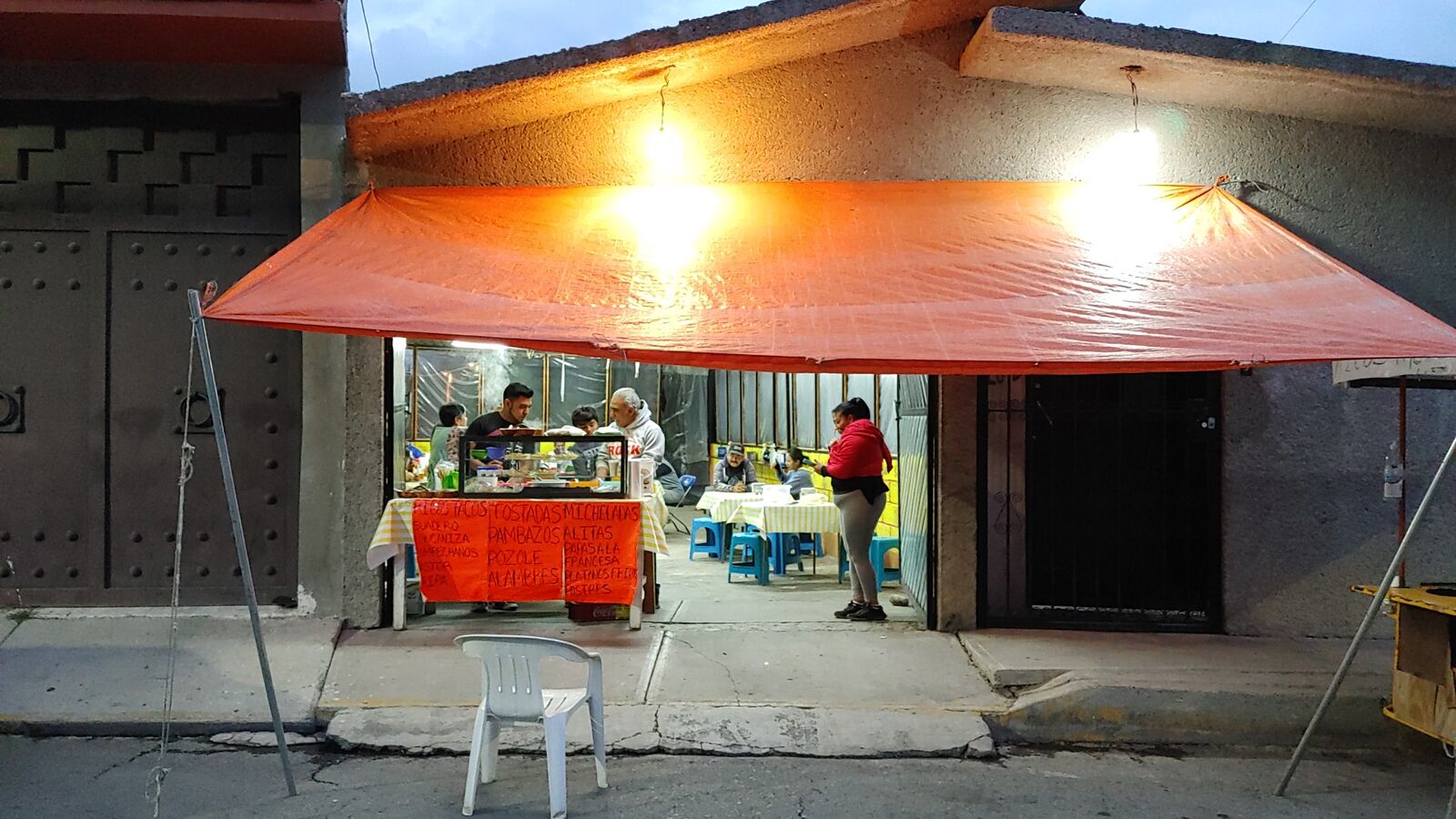 Tacos el zaguán de doña mari image 1