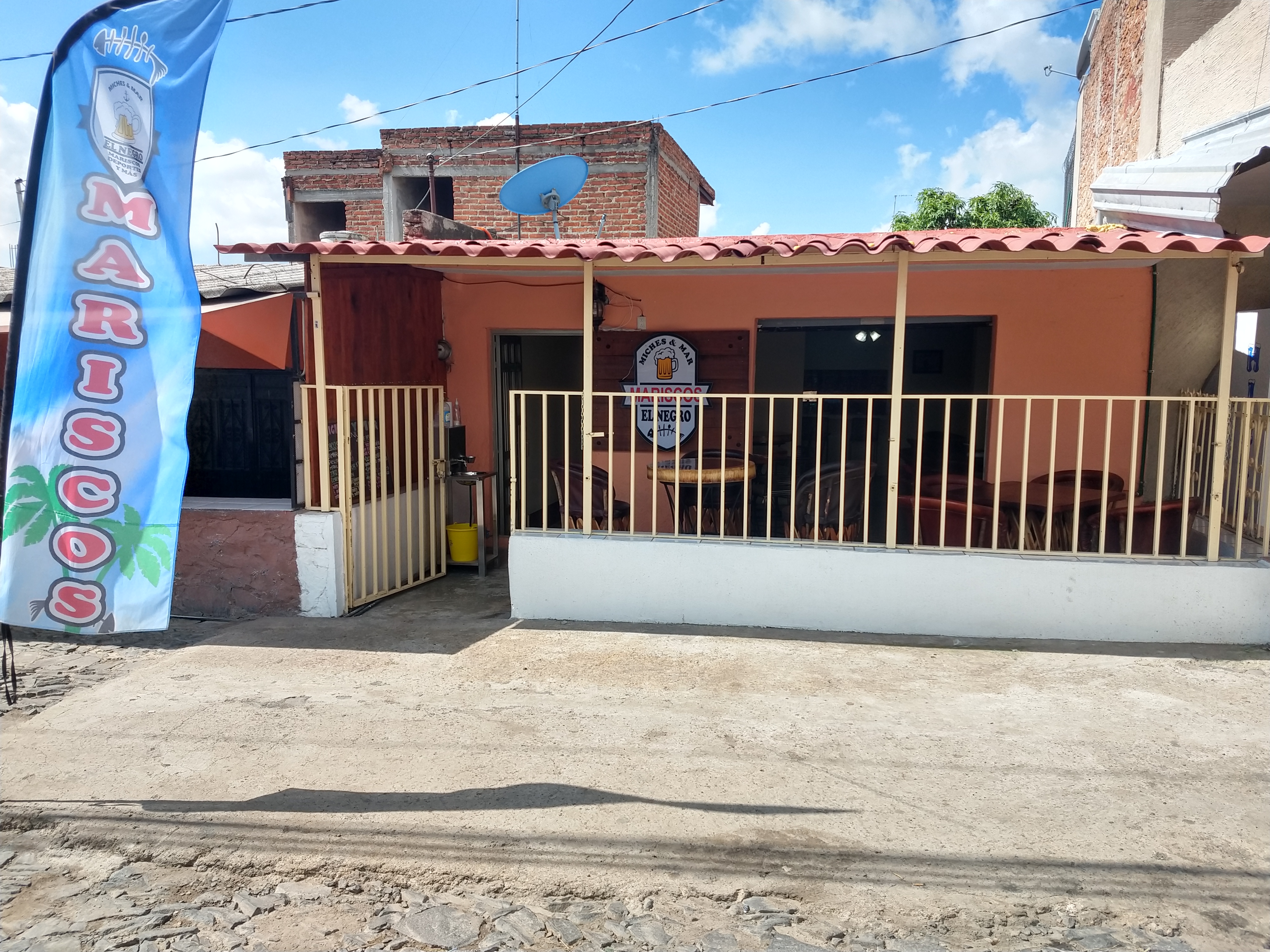 Miches & Mar image 6