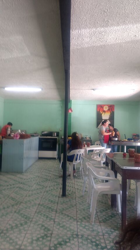 Birrieria El Pato image 5