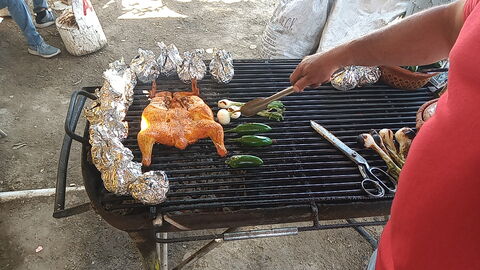 POLLOS ASADO EL CHIRI image 2