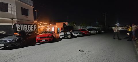 Burger Garage image 8