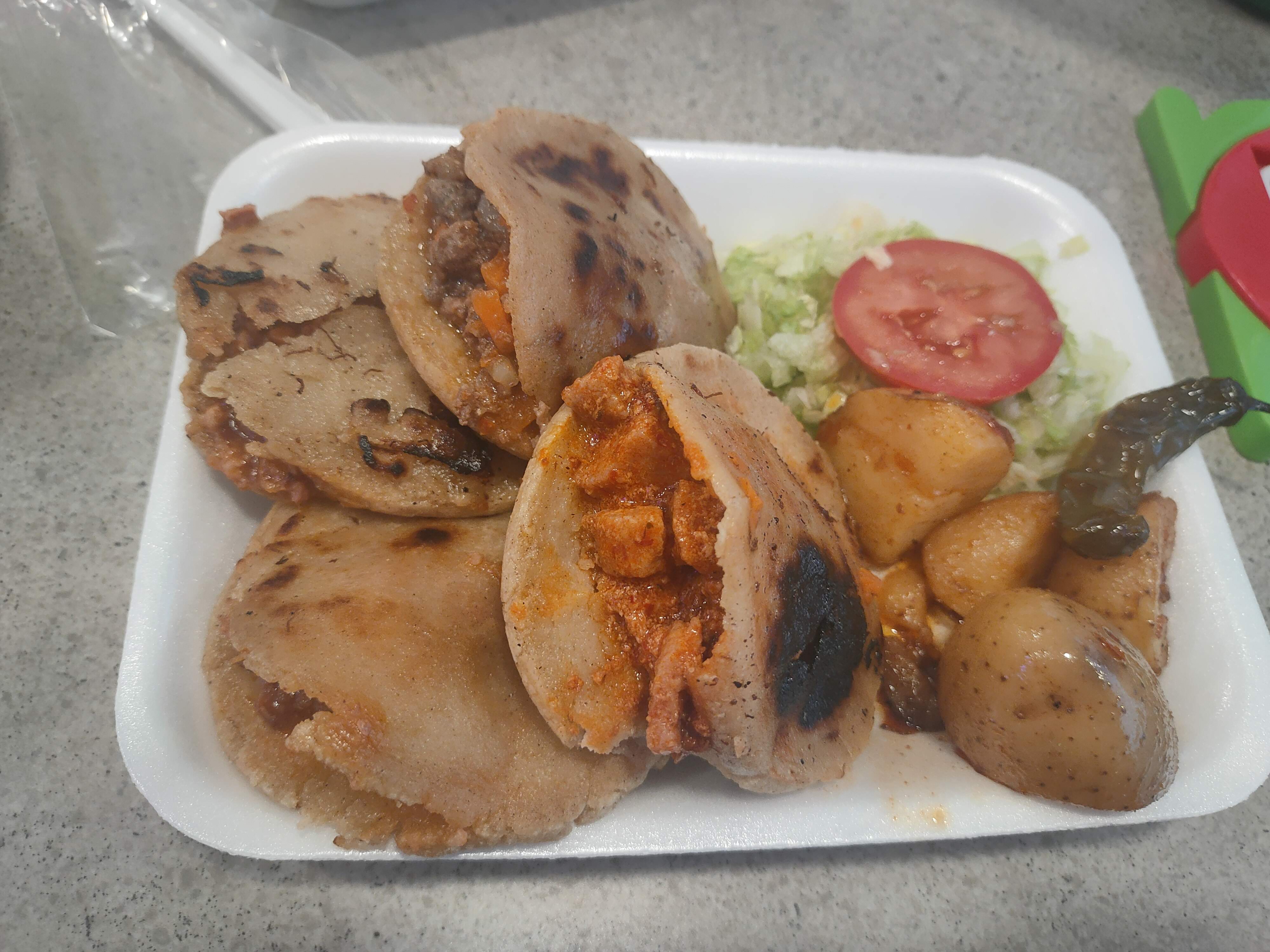 Antojitos Mexicanos La Rana image 6