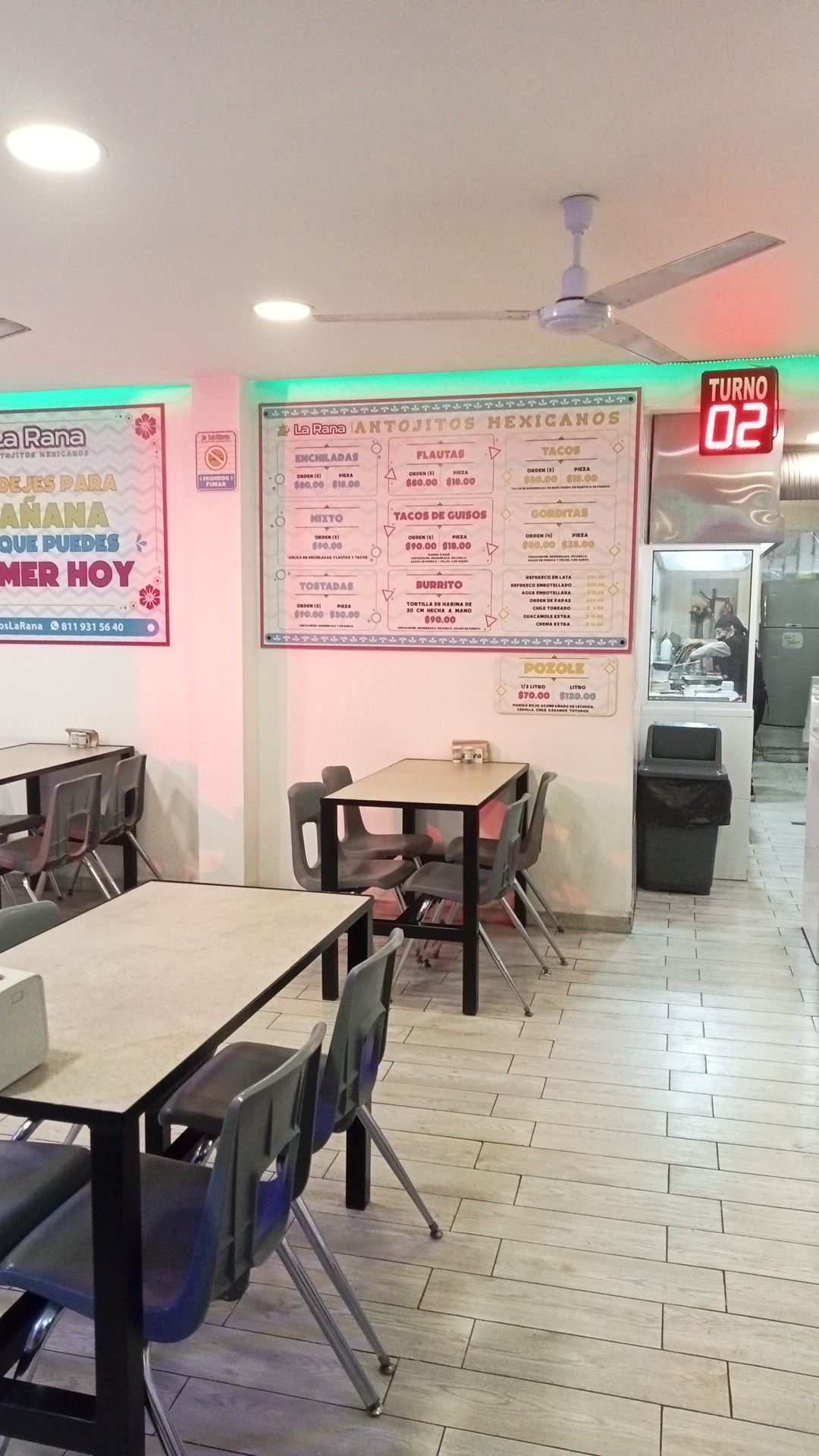 Antojitos Mexicanos La Rana image 7