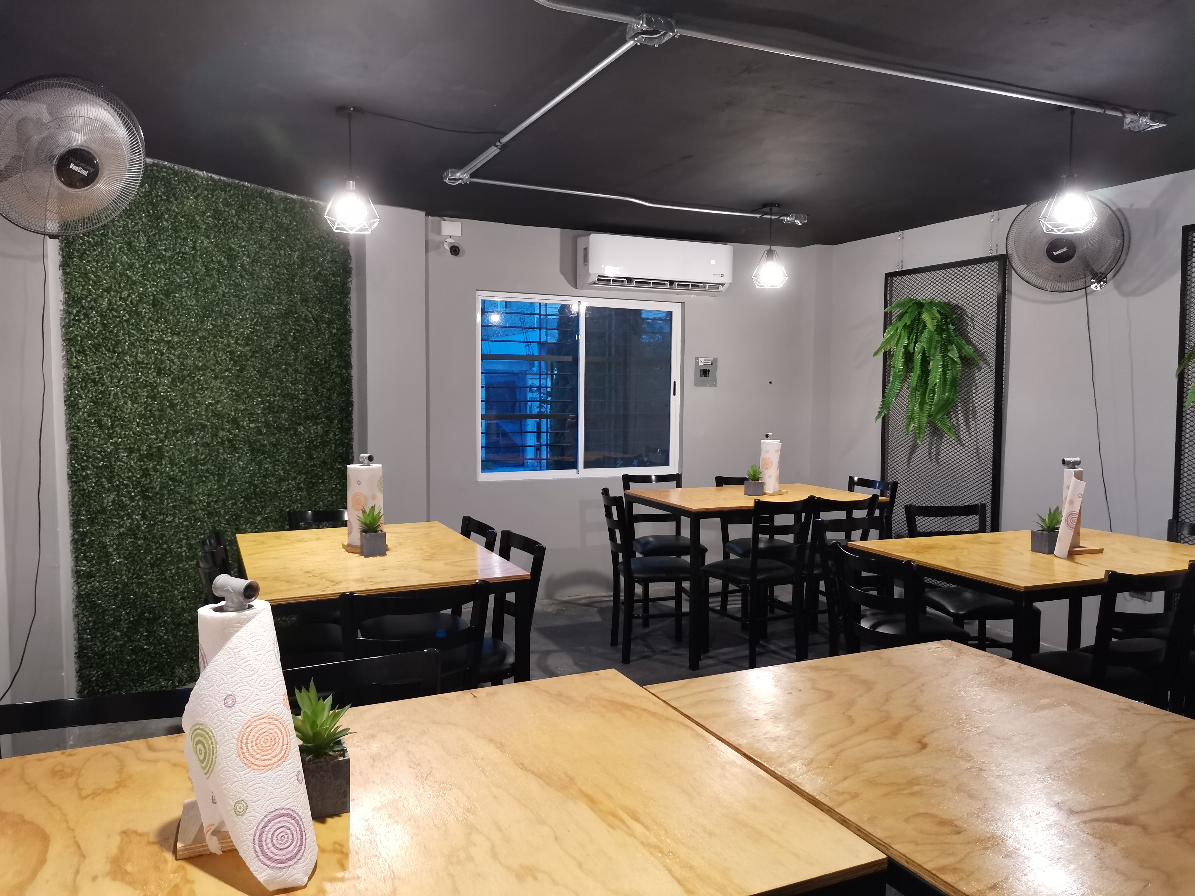 DoHo Sushi and More image 1