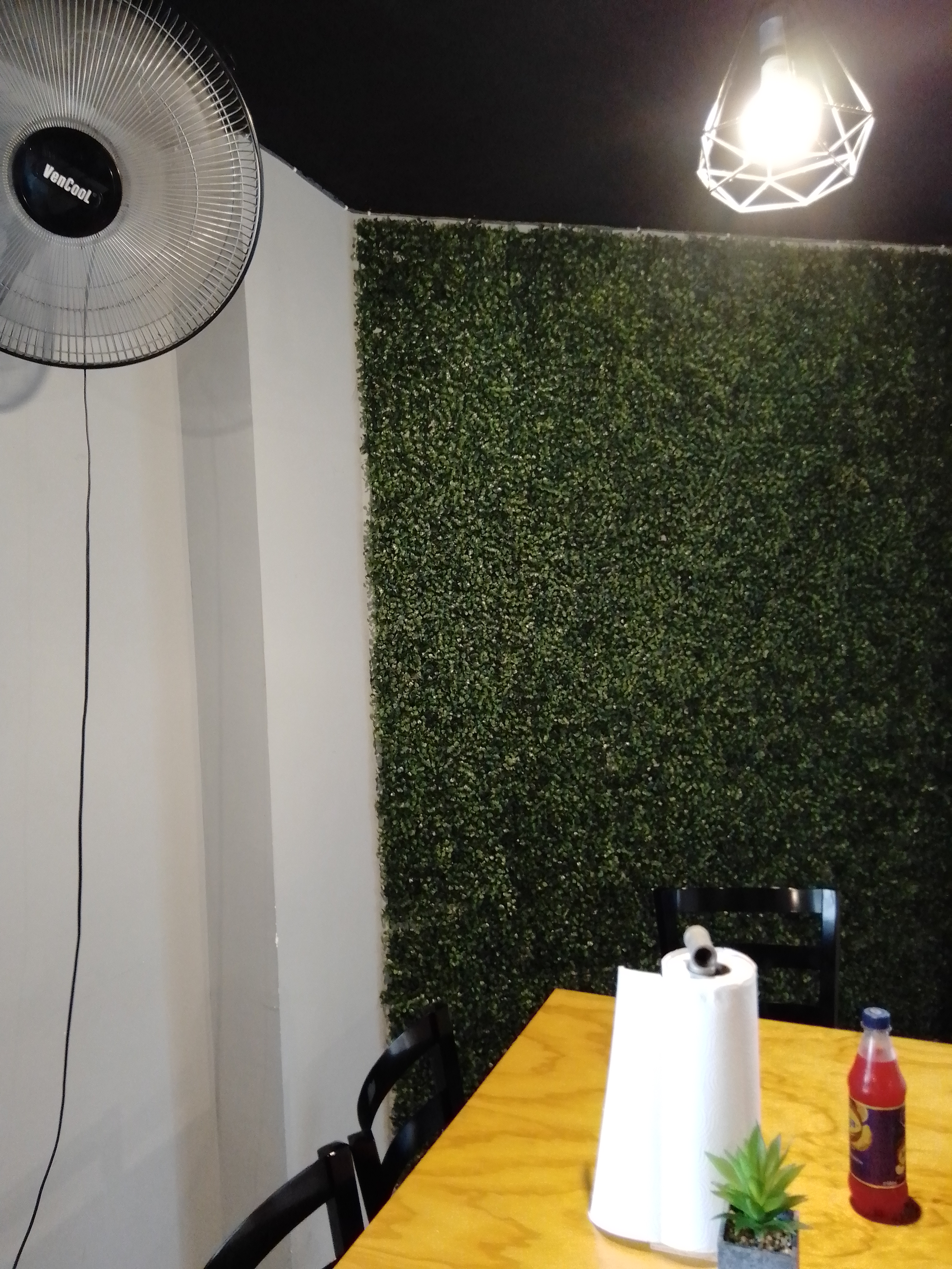 DoHo Sushi and More image 9