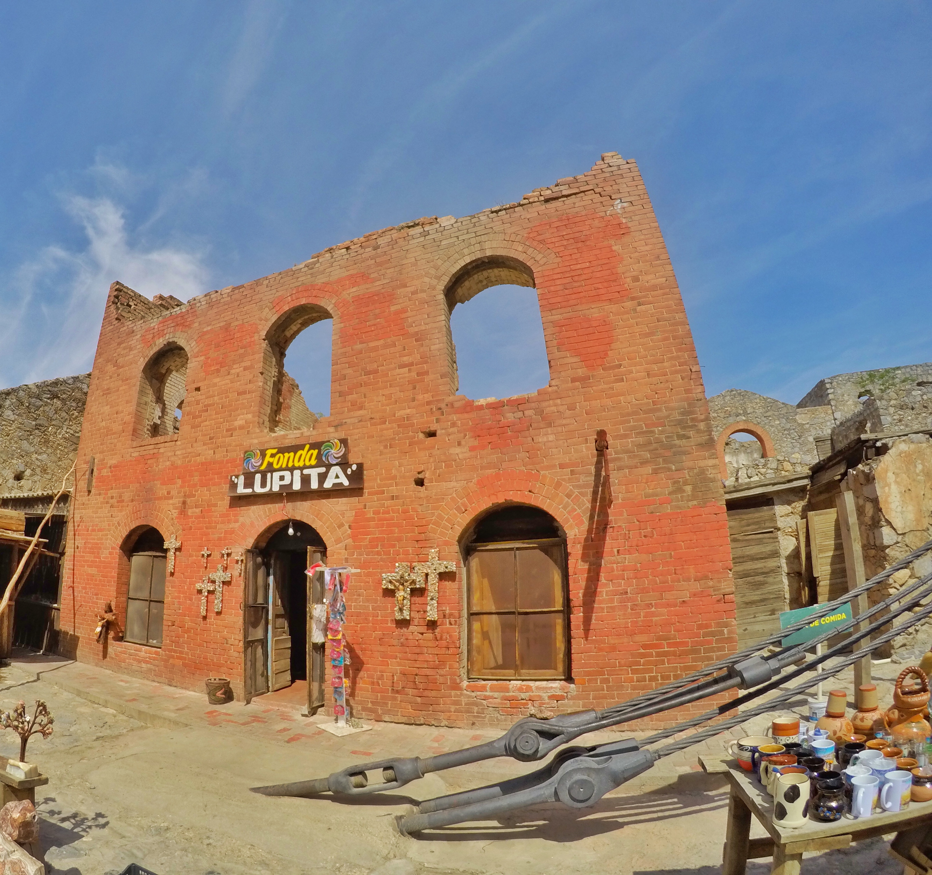 Fonda y Tienda De Recuerdos Lupita image 3