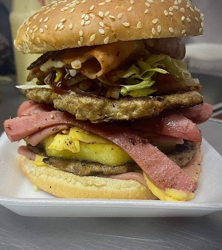 Hamburguesas y Hot dogs! image 1