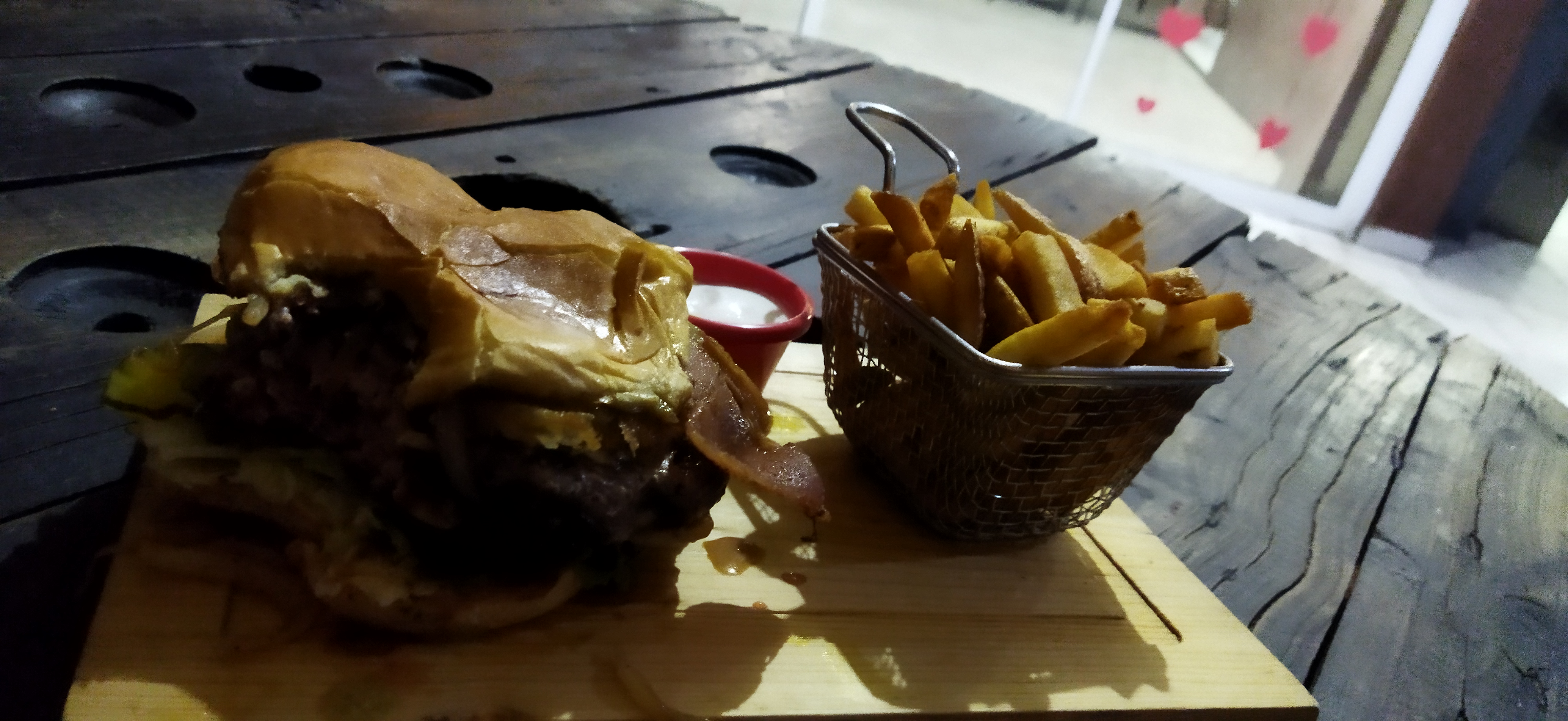 Bundio's Grill image 7