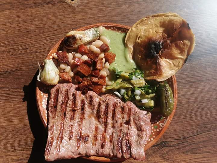 Tacos al Carbón Rojo & Rojo image 9