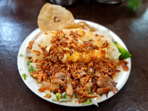 Taqueria "Los Cuñados" image 8