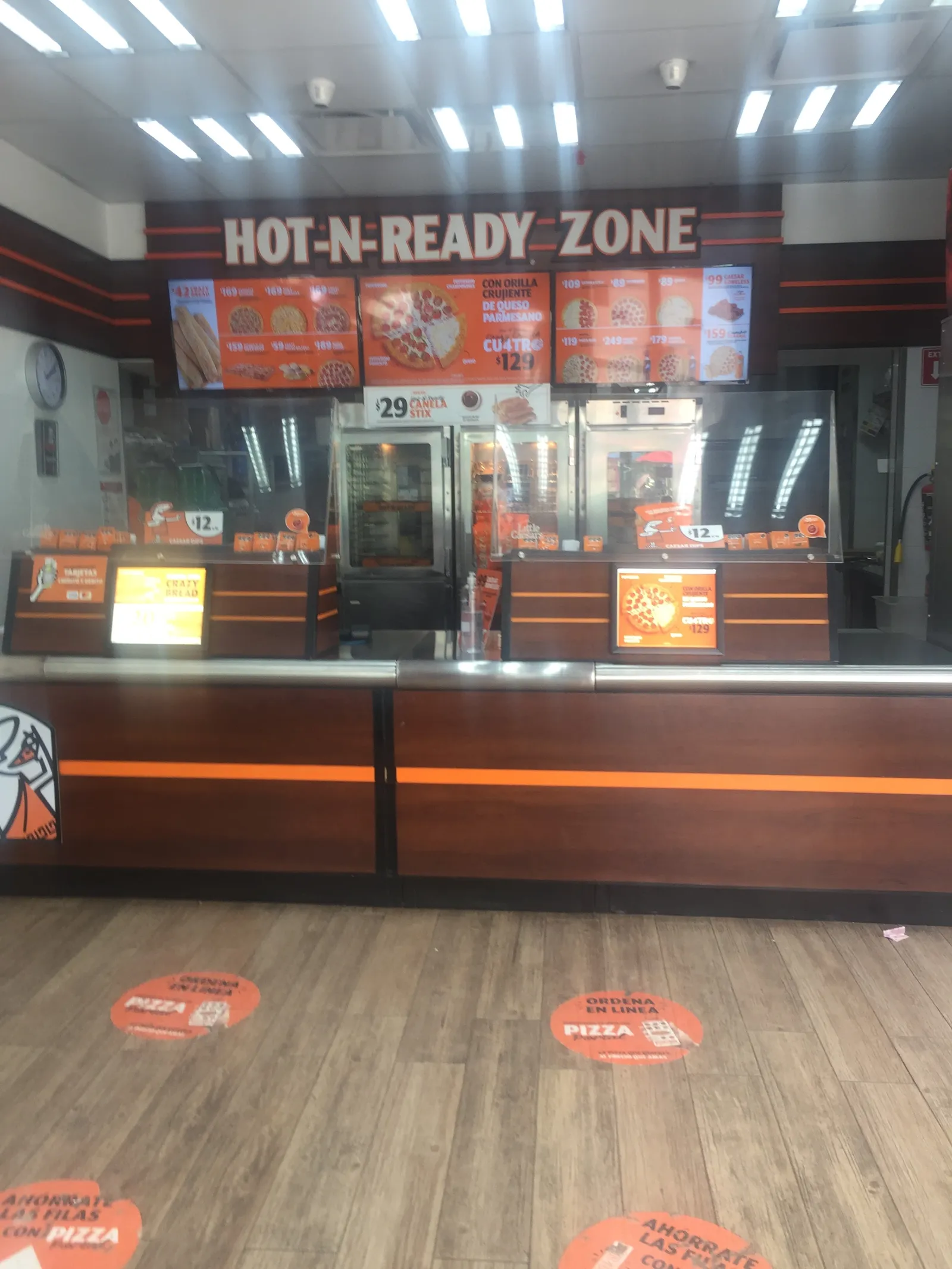 Little Caesars Ocotlán image 10