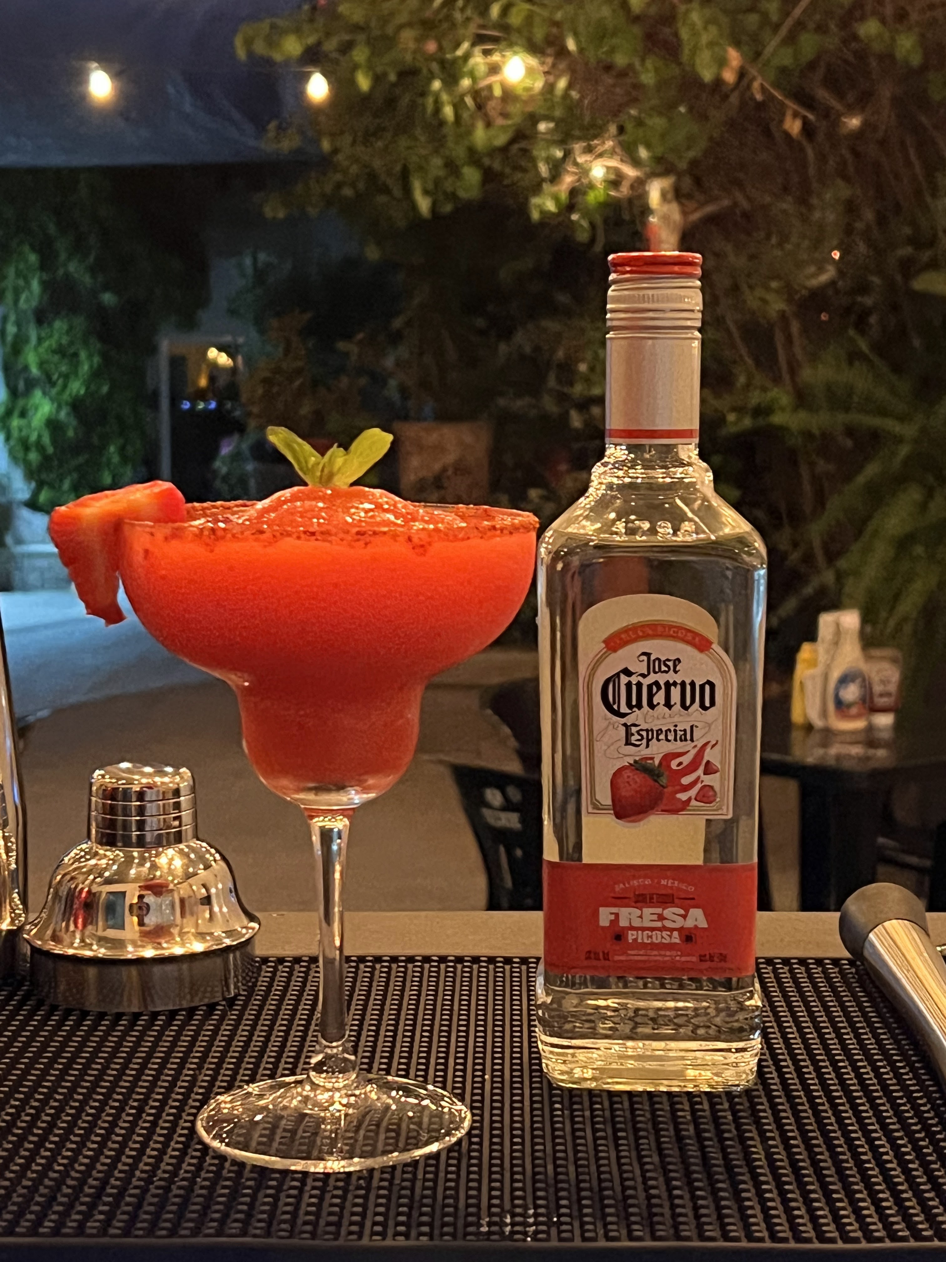 La Mezclada Cócteles image 4