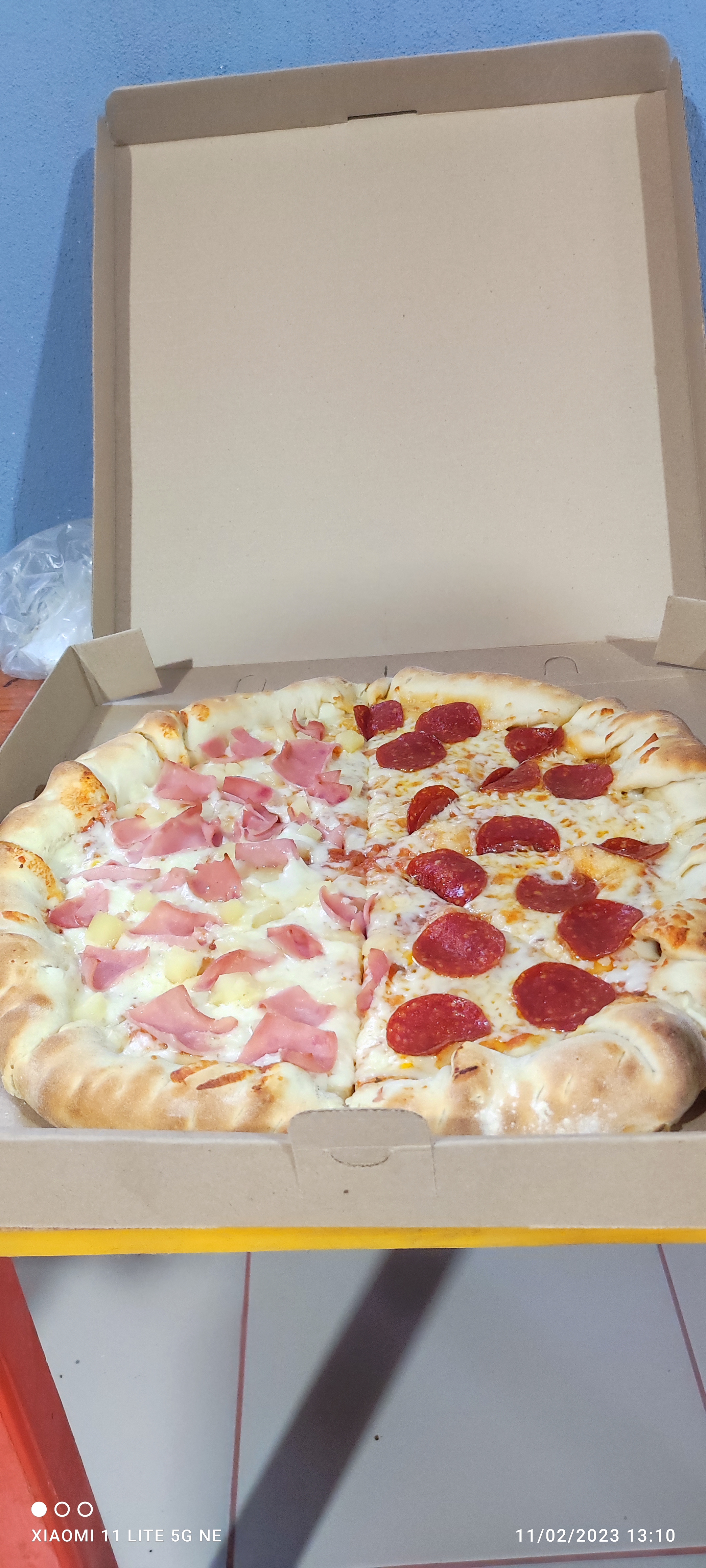 Pizzería la fiesta jomulco image 4