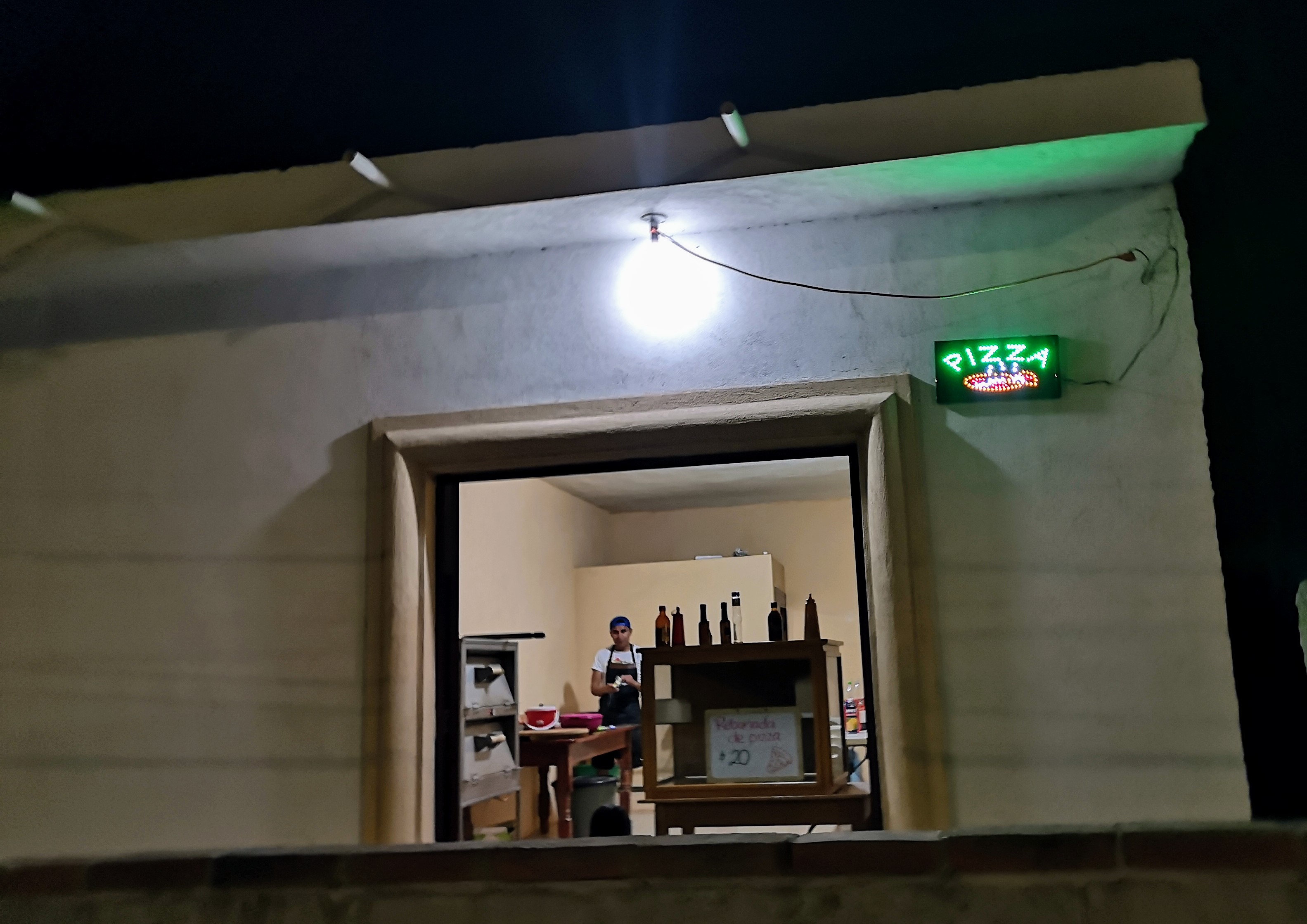 Rock N' Pizza image 7