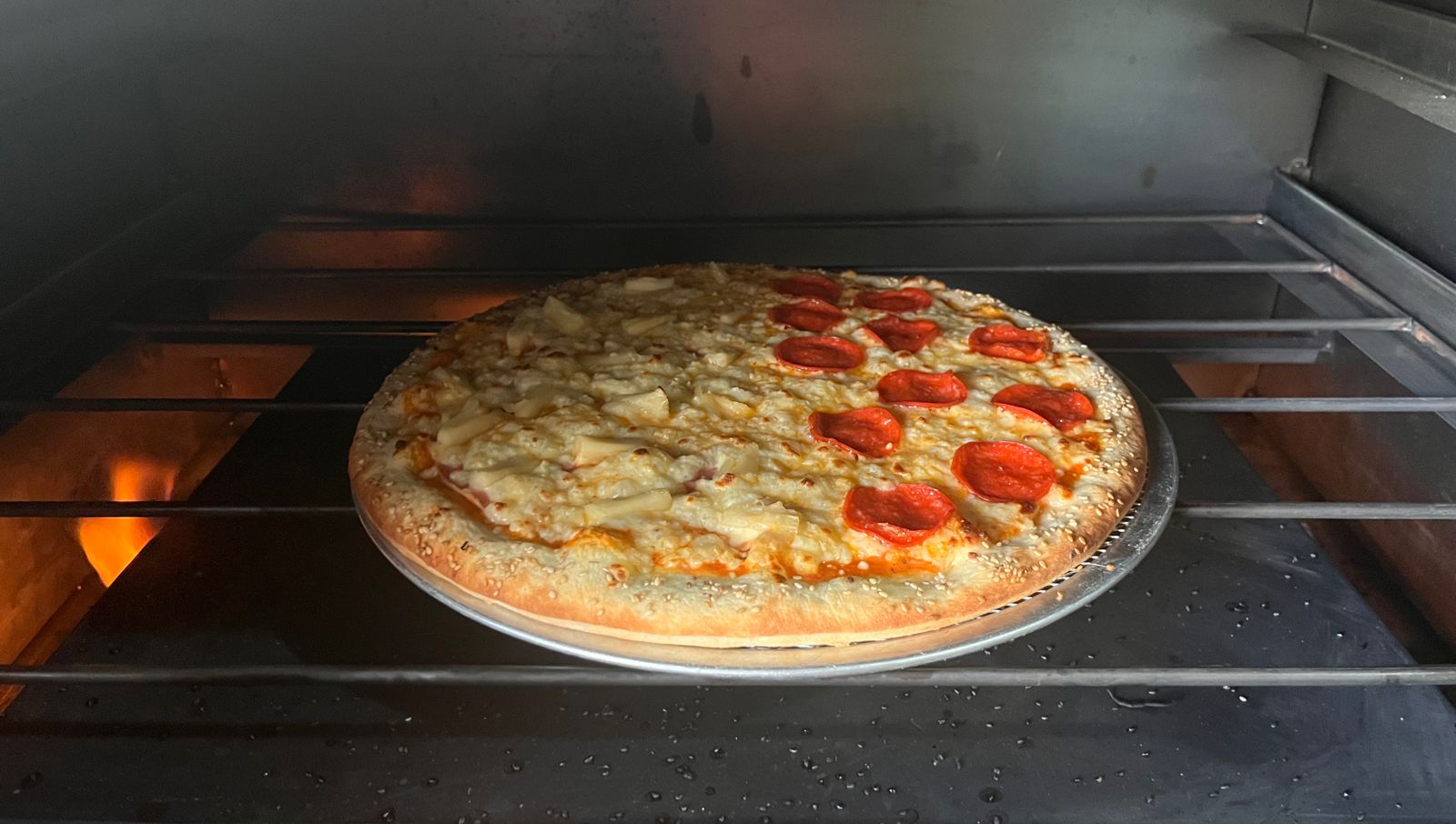 Rock N' Pizza image 8