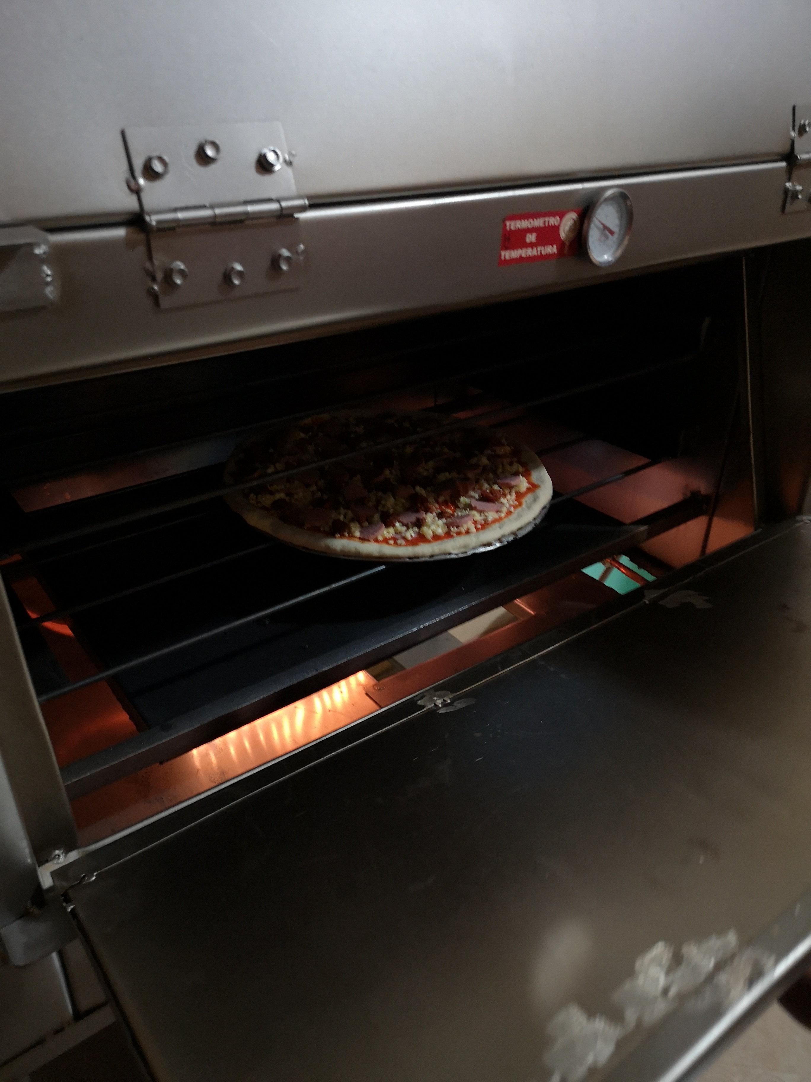 Rock N' Pizza image 9