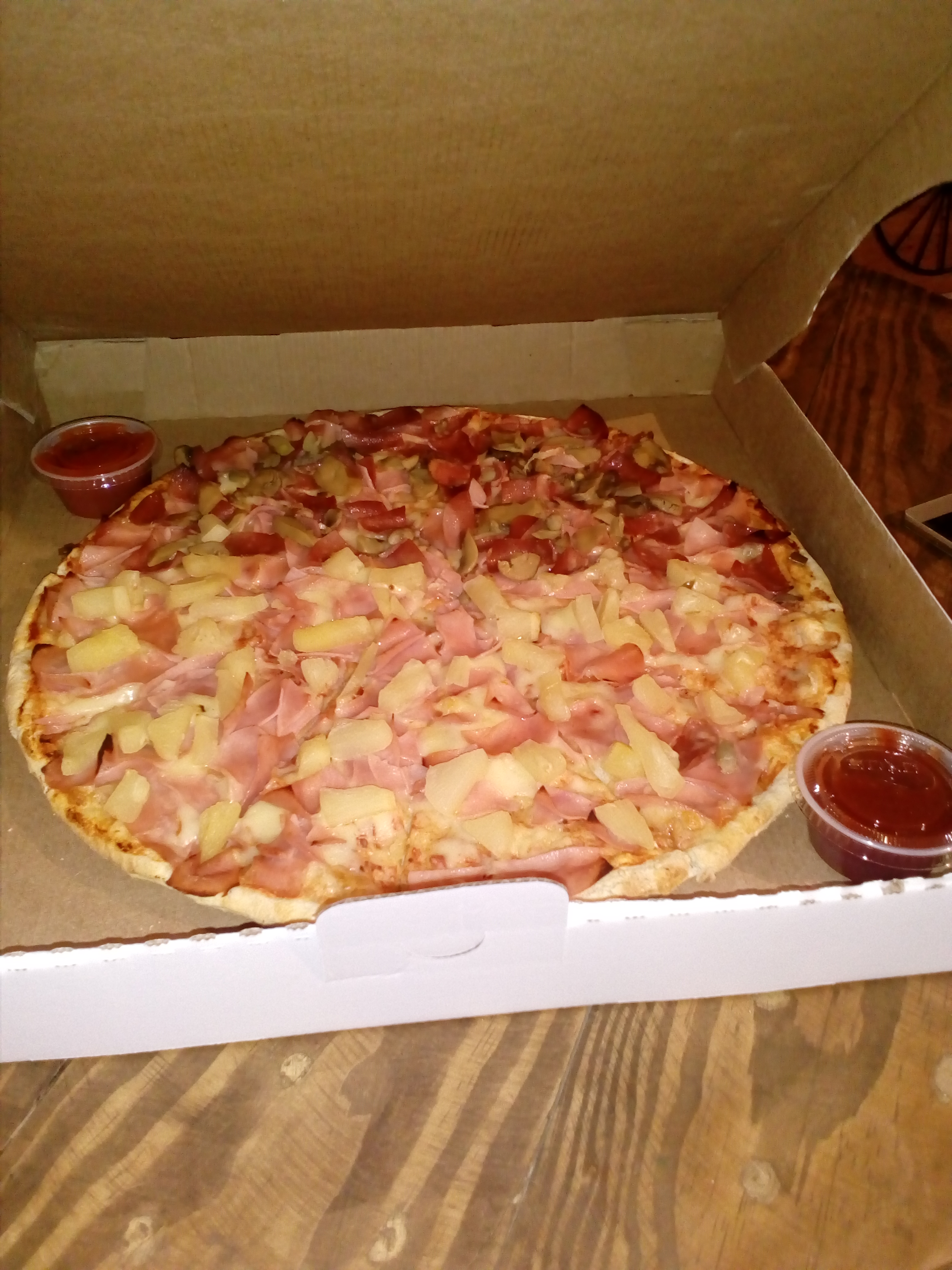 Pizzeria El Encanto image 1