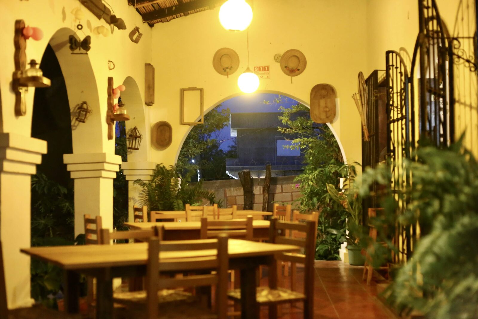 El Cazador image 1