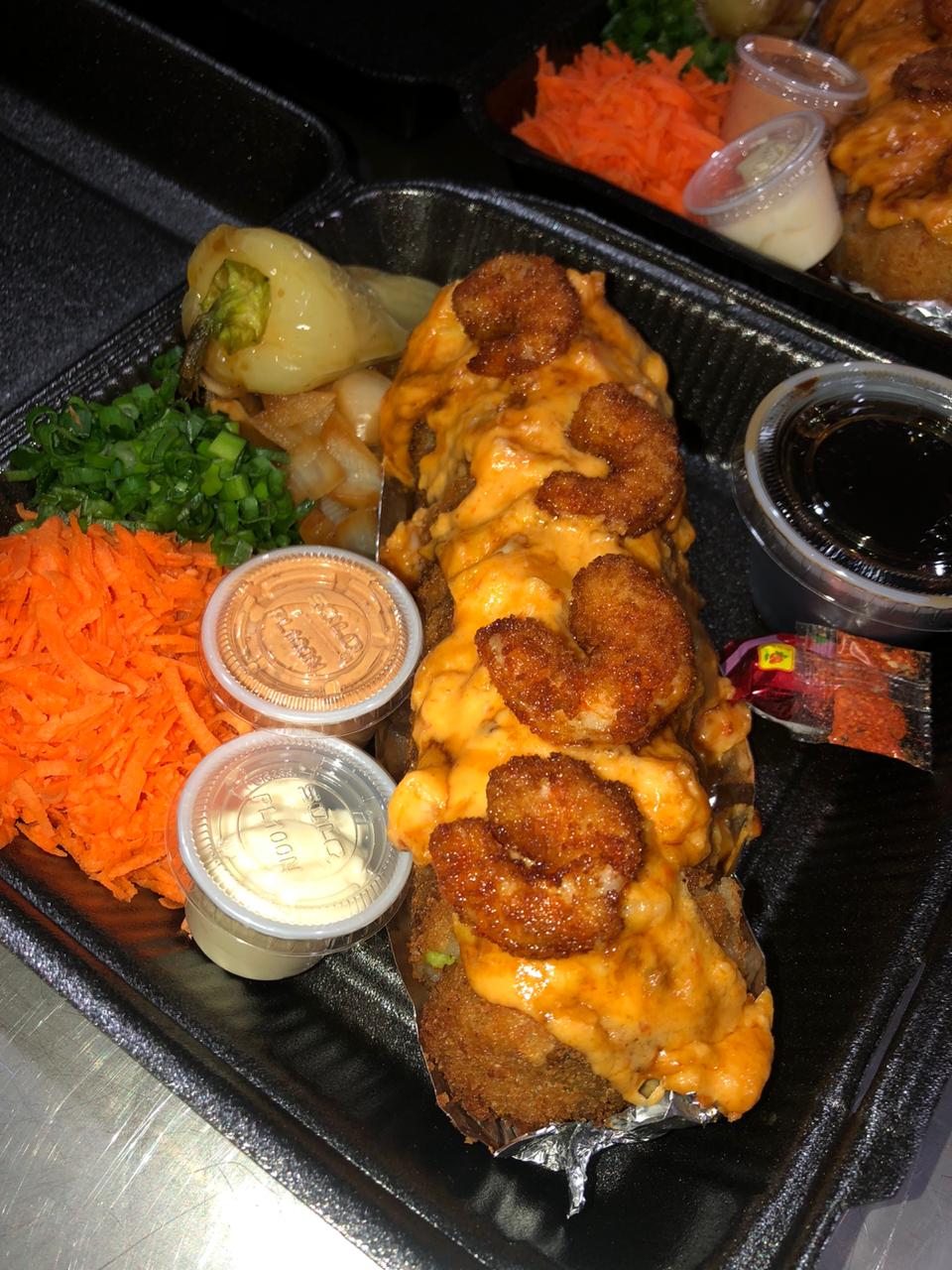 RIOS ROLL SUSHI image 5