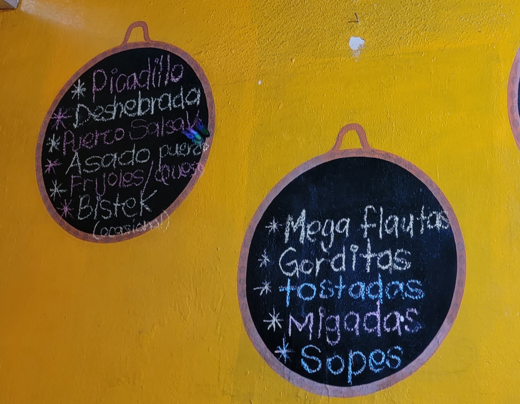 El Sazón de Mamá image 9