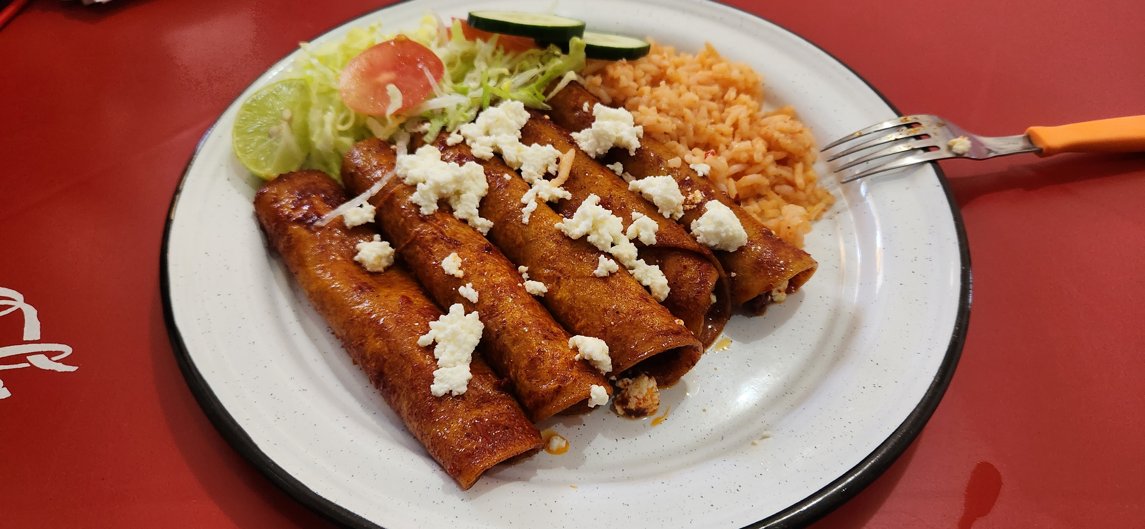 TAQUERIA GONZALEZ image 10