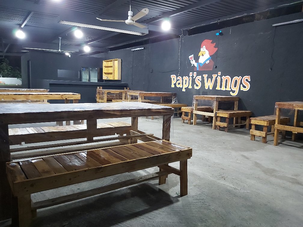 Papi´s wings Pesqueria image 1