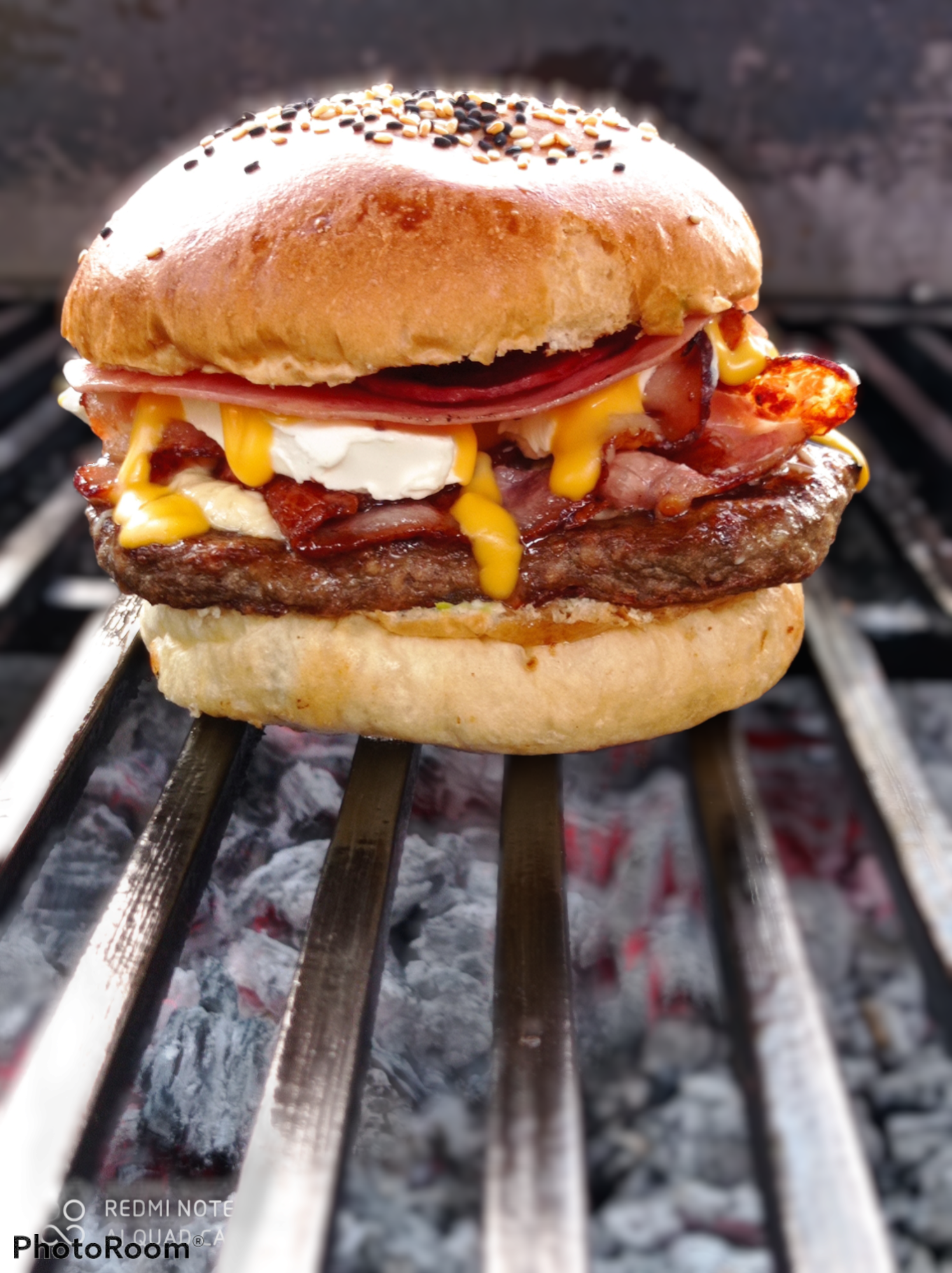 Los Compadres Tacos y hamburguesas al Carbon image 2